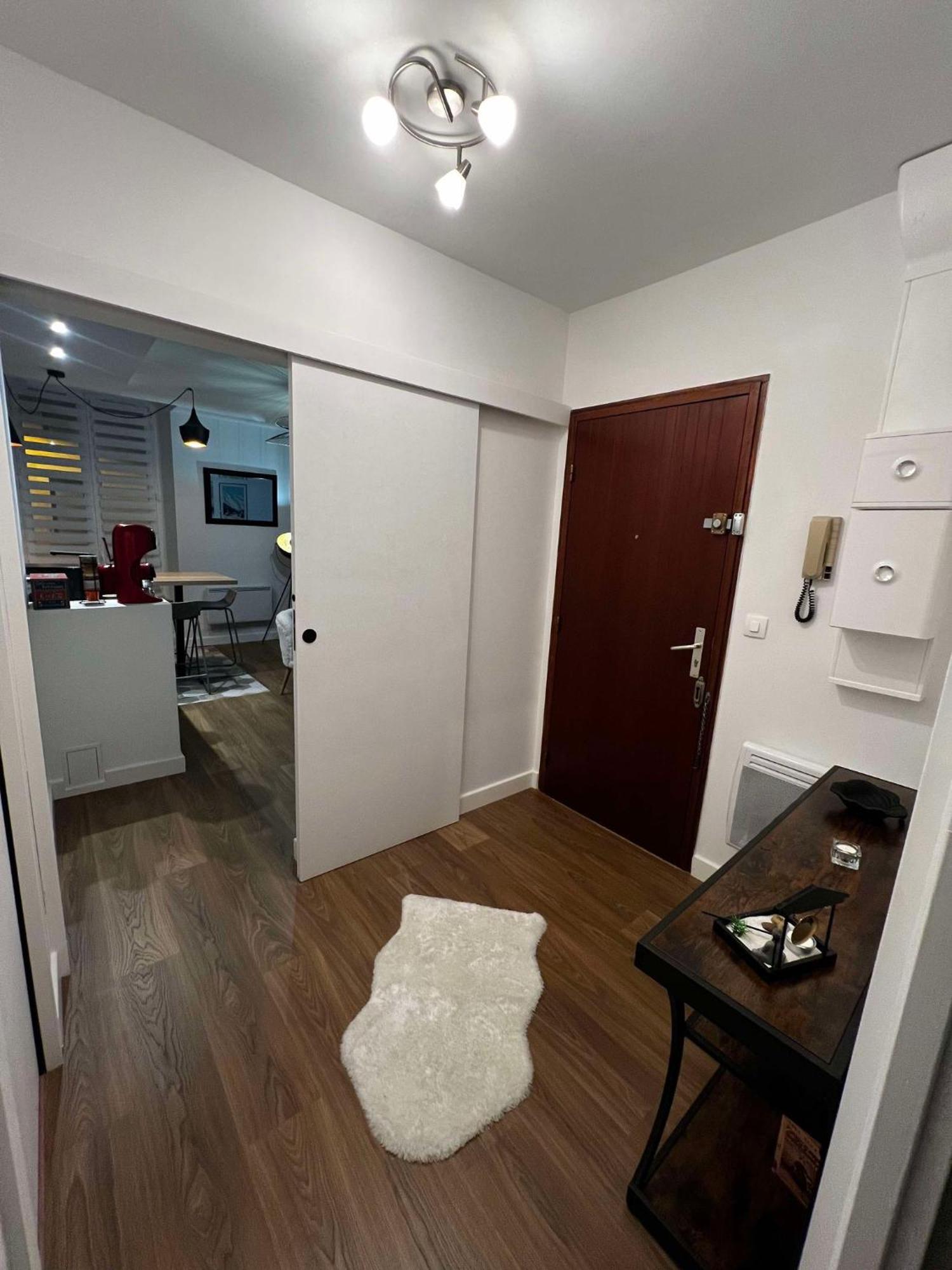 Appartement Le Flamboyant - Wifi - Central - Cosy Aix-les-Bains Kültér fotó