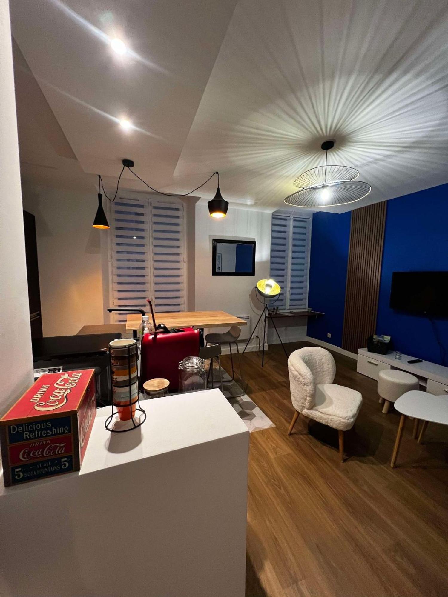 Appartement Le Flamboyant - Wifi - Central - Cosy Aix-les-Bains Kültér fotó